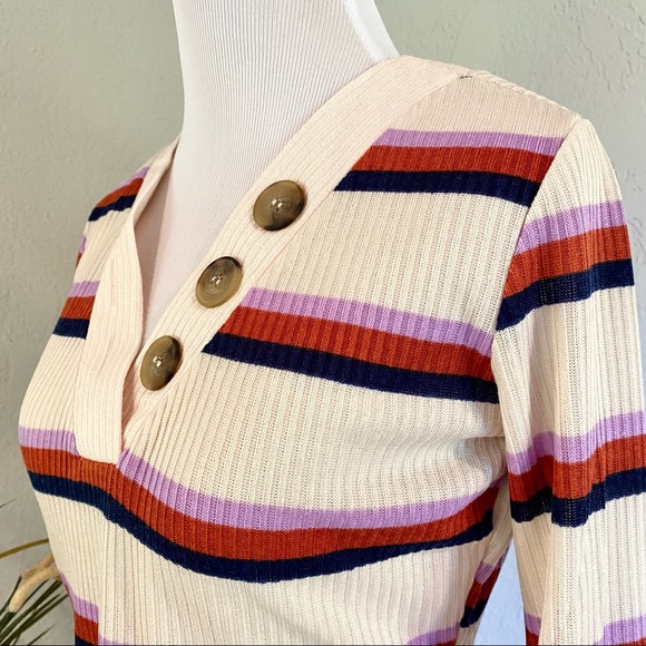 NWT Blu Pepper Day to Day V-neck Ribbed Sweater - Picture 5 of 13